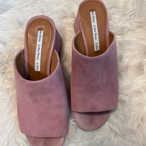 & Other Stories Light Pink Suede mules